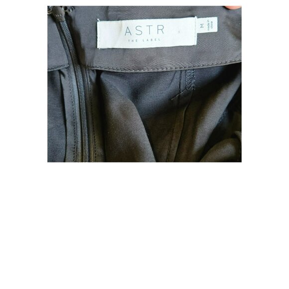 ASTR Size Medium Skirt Long Pencil Pleated Black Silk-Like NWT - Picture 5 of 10